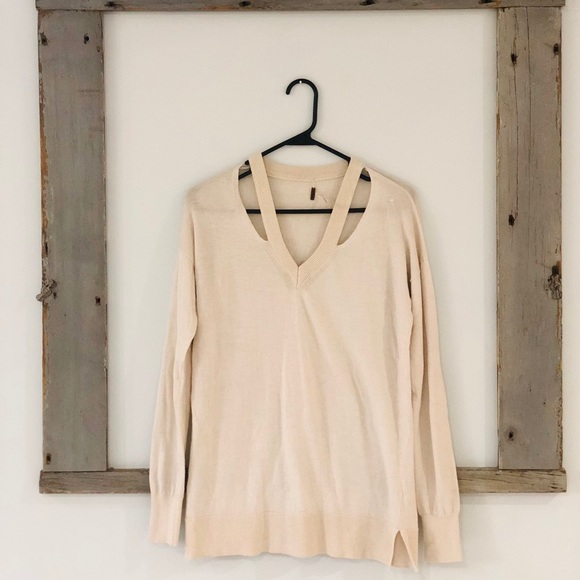 White V-Neck Sweater - Picture 1 of 4